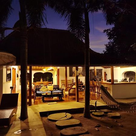 Hotel Ardi Beltza Gili Air Esterno foto