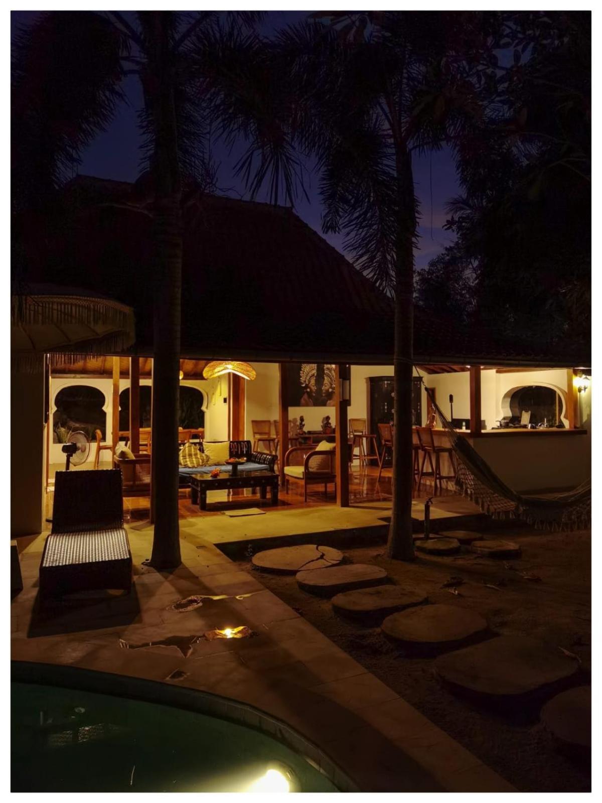 Hotel Ardi Beltza Gili Air Esterno foto